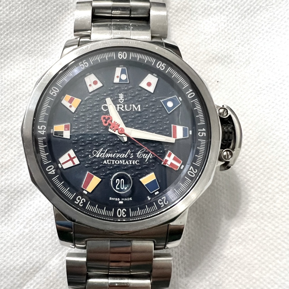 Corum Admirals Cup Trophy 41 watch. Classic luxury style.